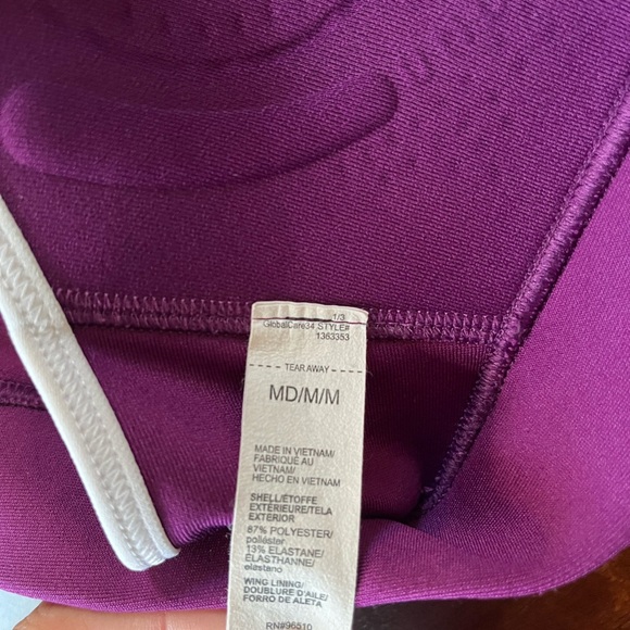 Under armour sports bra - Picture 5 of 6